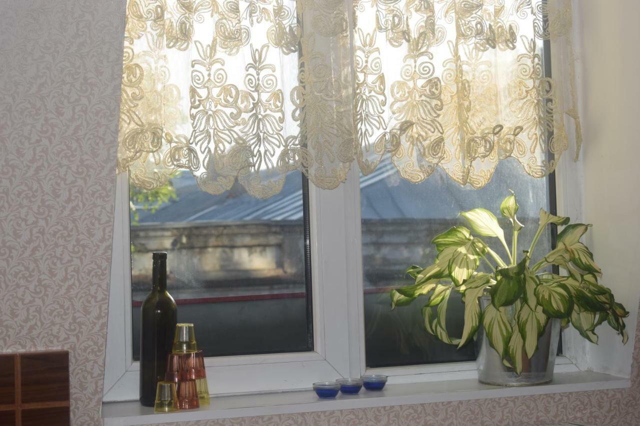 Хостел Rose House Тбилиси Экстерьер фото